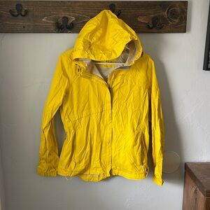 Lolë Wind/rain jacket yellow with vents